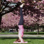 Sarah Burgess yoga in Victoria Park, Hackney – London E9